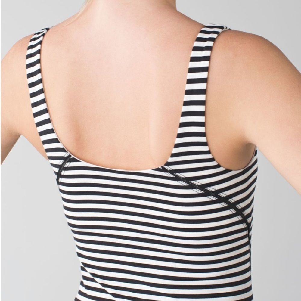 Lululemon Amala Black & White Striped Tank top 6 - Picture 5 of 11